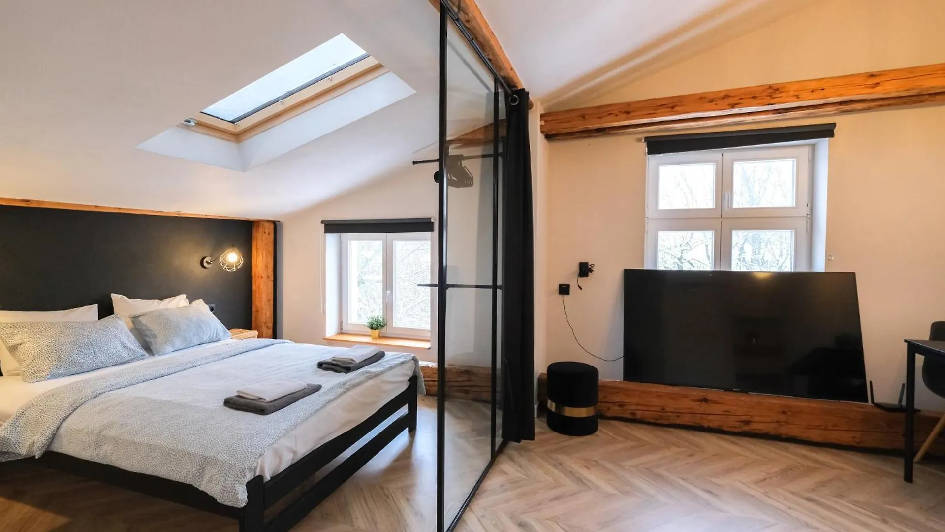 Skylight Suites location